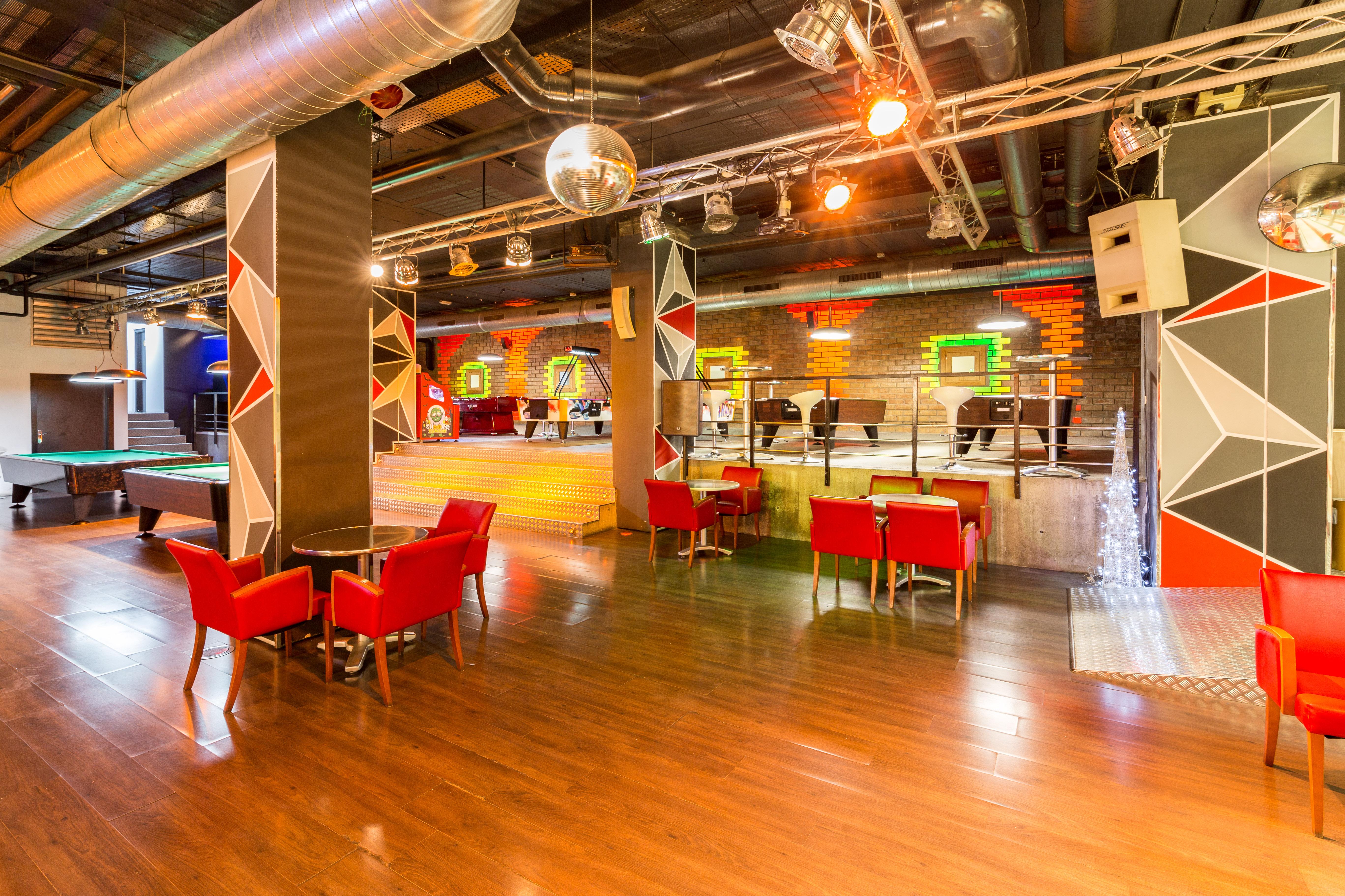 Hotel Princesa Parc Excellence أرينسال المظهر الخارجي الصورة The interior of the nightclub