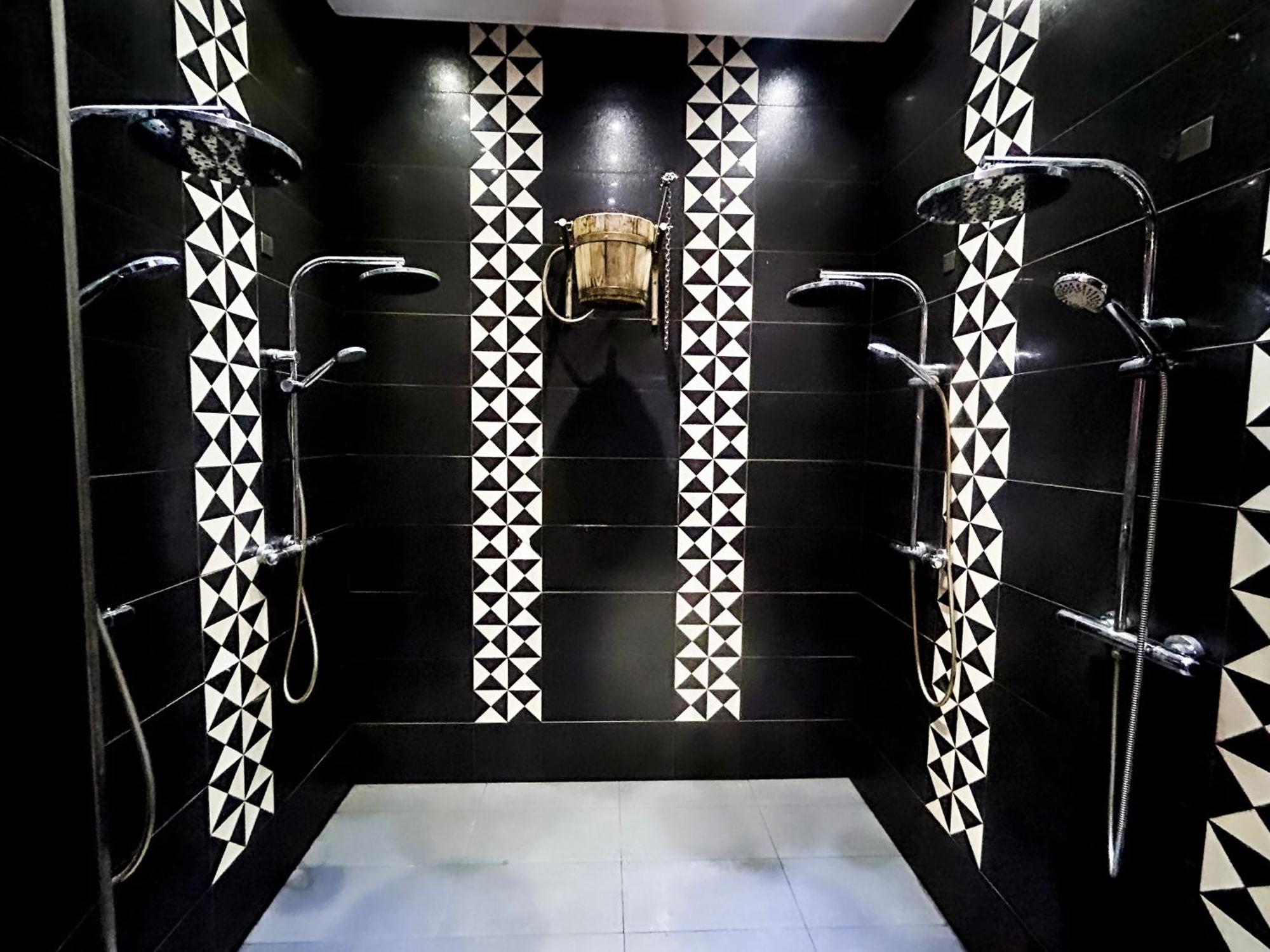 Hotel Princesa Parc Excellence أرينسال المظهر الخارجي الصورة Shower