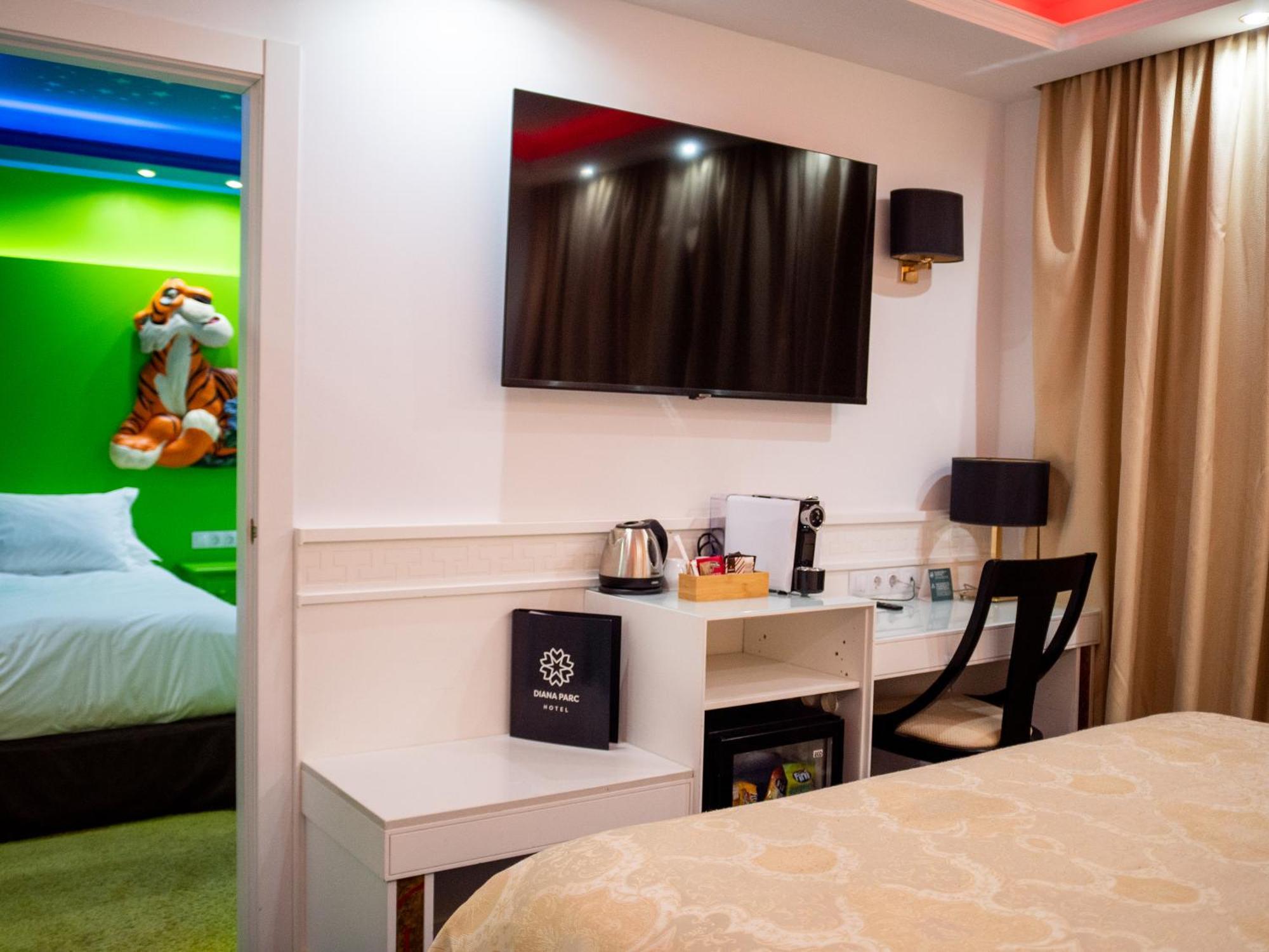 Hotel Princesa Parc Excellence أرينسال المظهر الخارجي الصورة A room at the hotel