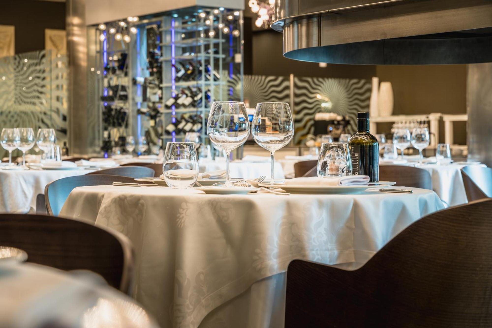 Hotel Princesa Parc Excellence أرينسال المظهر الخارجي الصورة Restaurant